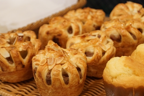 スワン スワンカフェ スワンベーカリー ヤマト クロネコヤマト