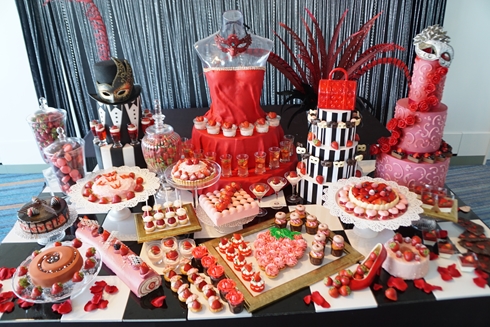 ヒルトン お台場 デザート ビュッフェ ブッフェ スイーツ いちご ホテル ホテルバイキング 食べ放題