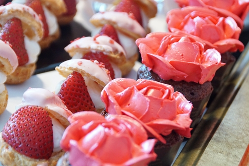 ヒルトン お台場 デザート ビュッフェ ブッフェ スイーツ いちご ホテル ホテルバイキング 食べ放題