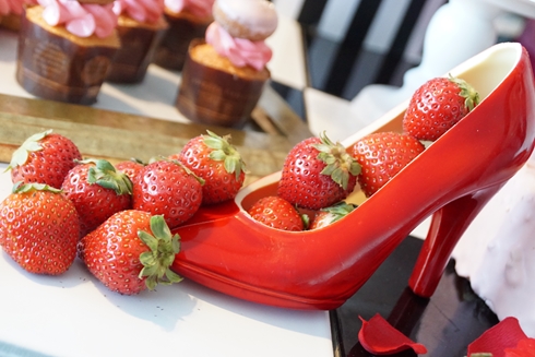 ヒルトン お台場 デザート ビュッフェ ブッフェ スイーツ いちご ホテル ホテルバイキング 食べ放題