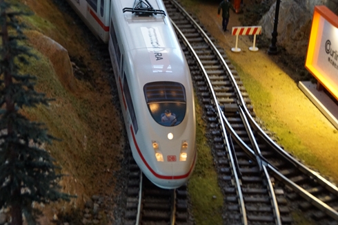 ヒルトン お台場 デザート ビュッフェ ブッフェ スイーツ いちご ホテル ホテルバイキング 食べ放題