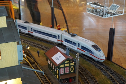 ヒルトン お台場 デザート ビュッフェ ブッフェ スイーツ いちご ホテル ホテルバイキング 食べ放題