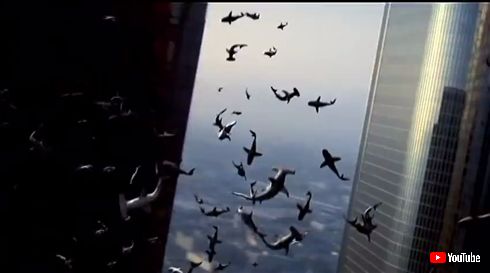 Twitterで10億人を襲った怪物映画「シャークネード」を一挙に振り返る