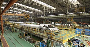 70000形製造の様子（フレーム）