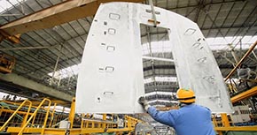 70000形製造の様子