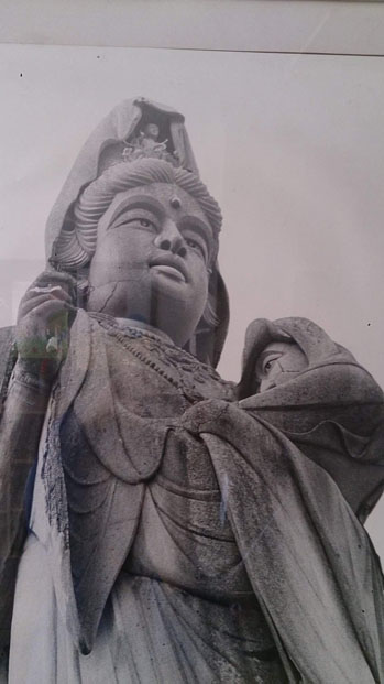 巨大観音像