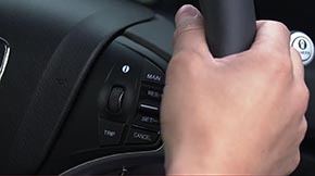 高速道路渋滞時向けに、作動領域を低速まで拡大して運転支援を行う