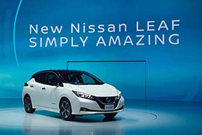 日産「リーフ」