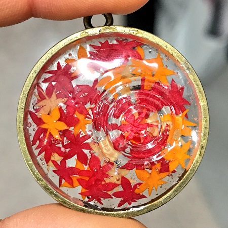 紅葉とレジン