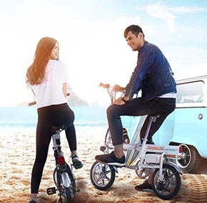 Airwheel R6利用イメージ