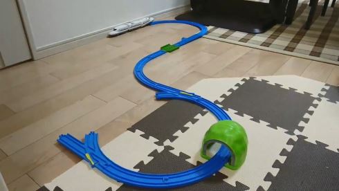 プラレール フローリング