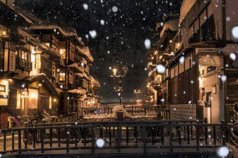 山形県 銀山温泉 写真 雪 奇麗