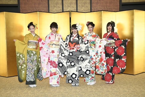 AKB48　SKE48　NMB48　HKT48　NGT48　STU48　成人式　着物　アイドル