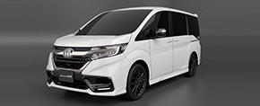 STEP WGN Modulo X Concept　同じくModuloブランドのパーツで構成された、高速での直進安定性、しなやかな旋回性を実現するSTEP WGN SPADAベースのコンセプトモデル