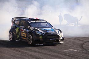 ケン・ブロック ドリフト オートサロン