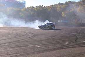 ケン・ブロック ドリフト オートサロン