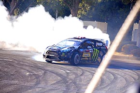 ケン・ブロック ドリフト オートサロン