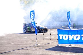 ケン・ブロック ドリフト オートサロン