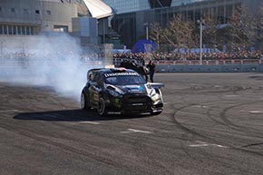 ケン・ブロック ドリフト オートサロン