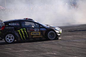 ケン・ブロック ドリフト オートサロン