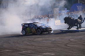 ケン・ブロック ドリフト オートサロン