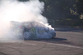 ケン・ブロック ドリフト オートサロン