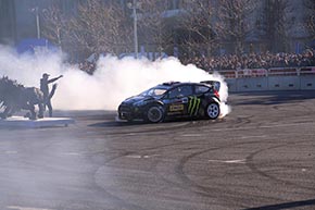 ケン・ブロック ドリフト オートサロン