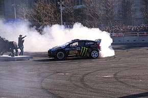 ケン・ブロック ドリフト オートサロン