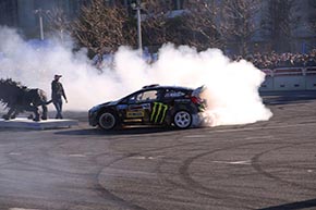 ケン・ブロック ドリフト オートサロン