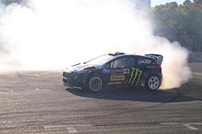 ケン・ブロック ドリフト オートサロン