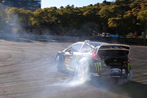 ケン・ブロック ドリフト オートサロン