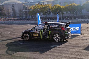 ケン・ブロック ドリフト オートサロン