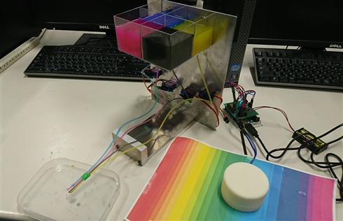 身の回りの色を再現する自動生成する　「リアルスポイト」装置が登場