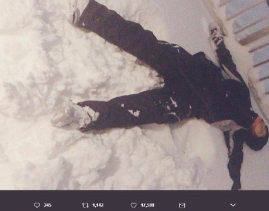 川栄李奈 雪 Twitter 女優