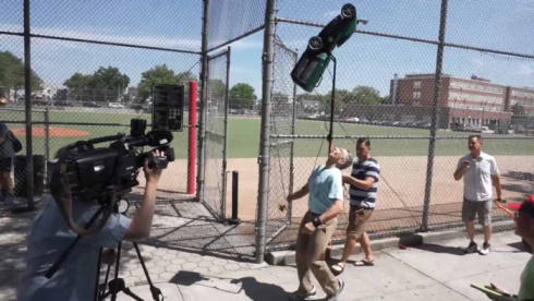 ギネス草刈り機顎1