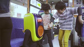 バスあるある「お子様が連打」