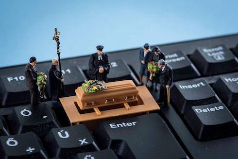 葬式のミニチュア写真