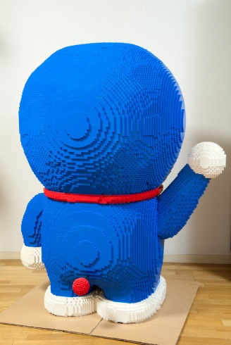 ドラえもん 等身大 レゴ