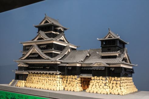 ドラえもん 等身大 レゴ