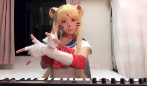 高木里代子 セーラームーン ムーンライト伝説 弾いてみた コスプレ