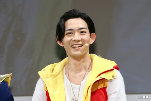  「新しいヒーローの製作発表みたいでびっくりしました」とまさかの再集結に驚く竜星涼さん