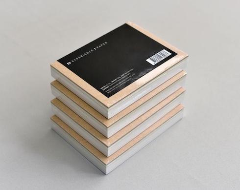 55メモ帳が積まれた画像