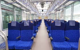 S-TRAINの車内