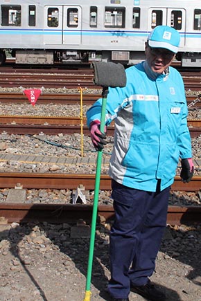 清掃業務を統括するメトロゼルビスの松村所長