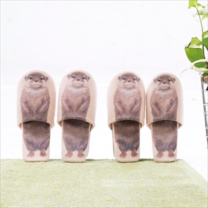 カワウソポーチ