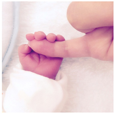 平愛梨　平祐奈　イタリア　サッカー　長友佑都