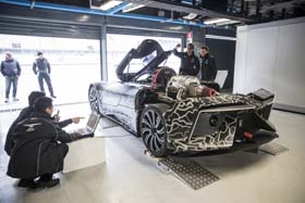 Ren 中国EV スーパーカー