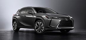 LEXUS UX200（斜め）