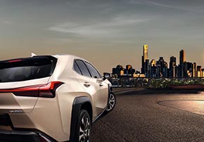 LEXUS UX250h "F SPORT"