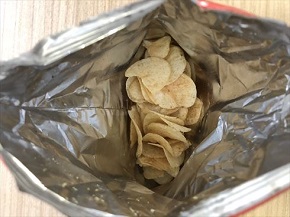 エスニカン　グリルビーフ　お好み焼きチップス　復刻版　カルビー　バブル